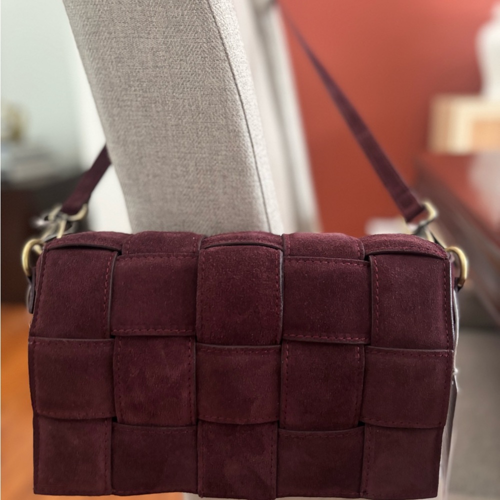 Chic Burgundy Woven Shoulder Bag